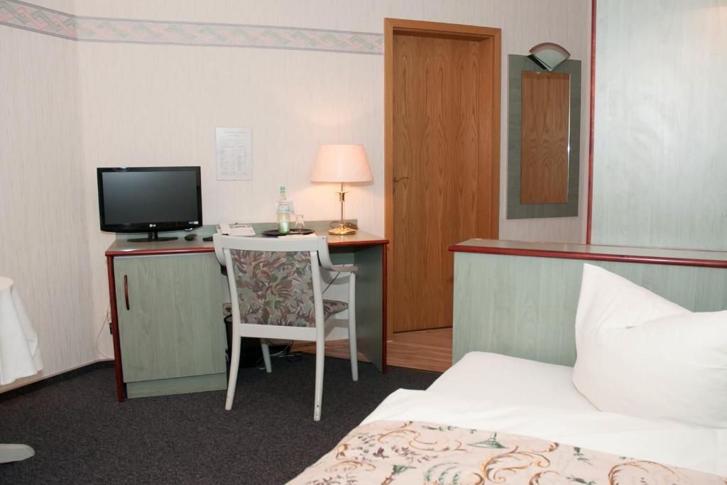 Hotel "Am Werl" Bad Saarow Bilik gambar